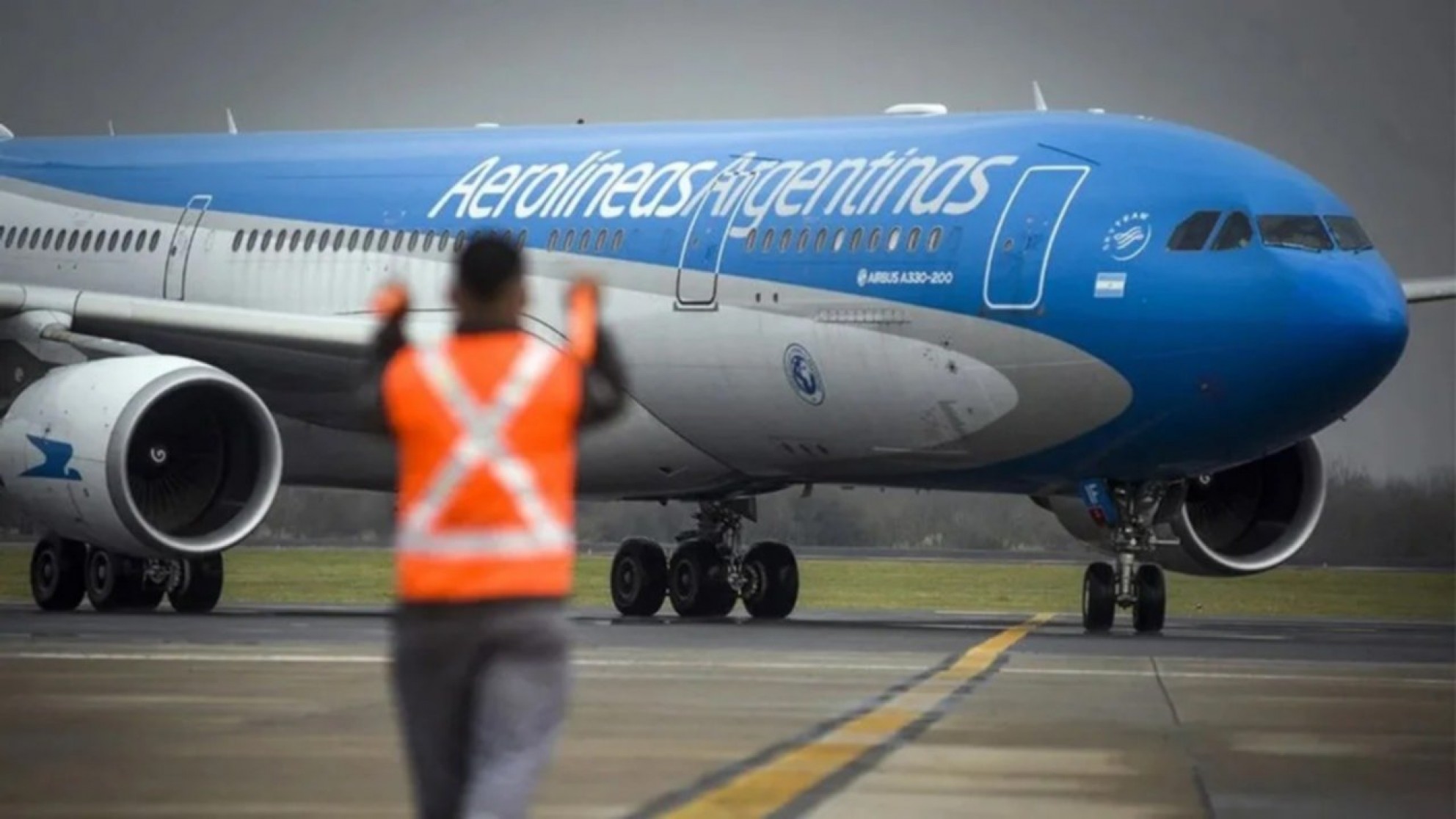 Este lunes podrían suspenderse vuelos en 24 aeropuertos